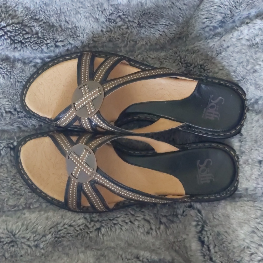 Women's Sofft Sandals sz 9 1/2W - Picture 3 of 5